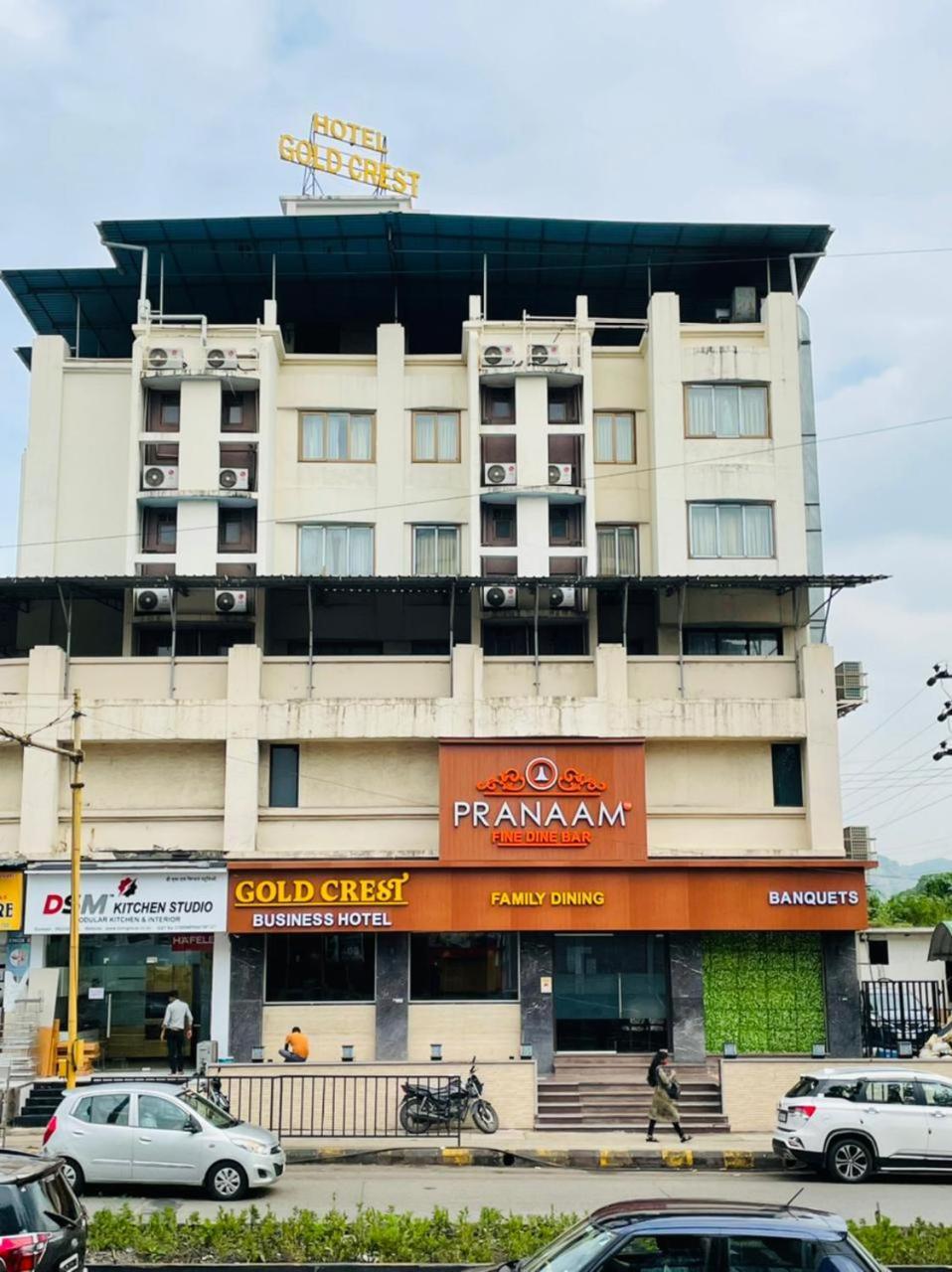 Gold Crest Business Hotel Navi Mumbai Exterior foto